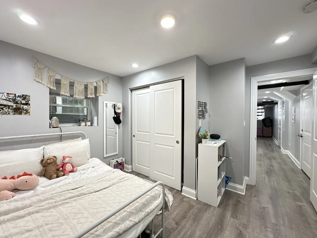 6257 N Lakewood Ave, ,  60660, USA 60660-unit#1-Chicago-IL