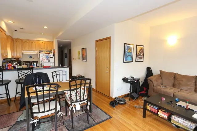 929 W Wolfram St, , 60657, USA 60657-unit#2-Chicago-IL