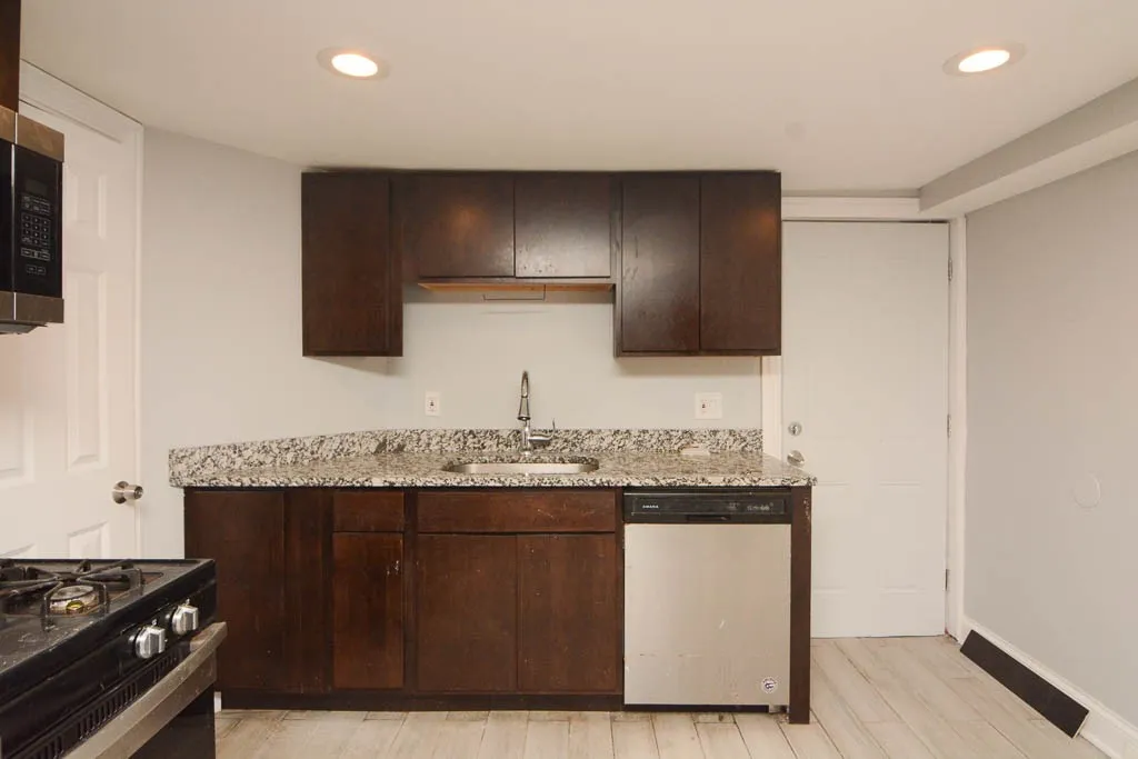 2968 N Ridgeway Ave, , 60618, USA 60618-unit#B-Chicago-IL