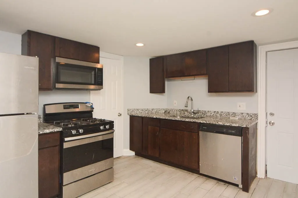 2968 N Ridgeway Ave, , 60618, USA 60618-unit#B-Chicago-IL