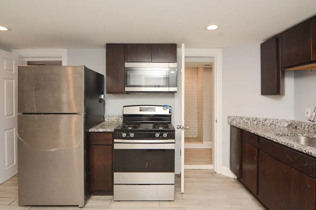 2968 N Ridgeway Ave, , 60618, USA 60618-unit#B-Chicago-IL