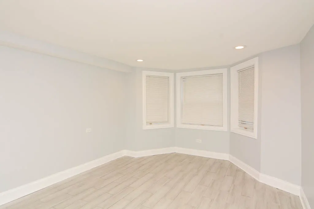 2968 N Ridgeway Ave, , 60618, USA 60618-unit#B-Chicago-IL