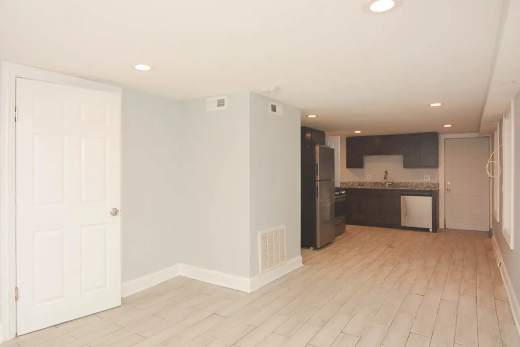 2968 N Ridgeway Ave, , 60618, USA 60618-unit#B-Chicago-IL