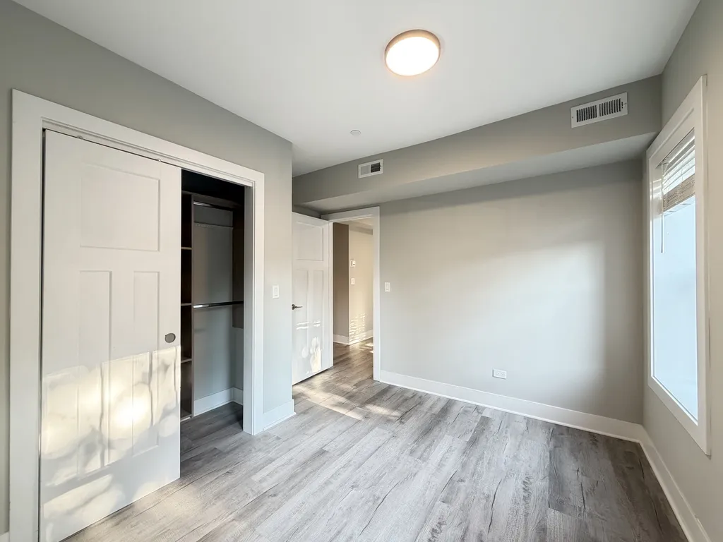 1133 Oak Ave, , 60202, USA 60202-unit#2W-Evanston-IL