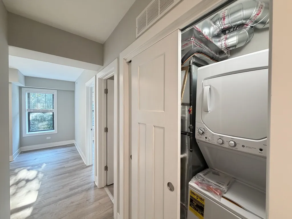1133 Oak Ave, , 60202, USA 60202-unit#2W-Evanston-IL