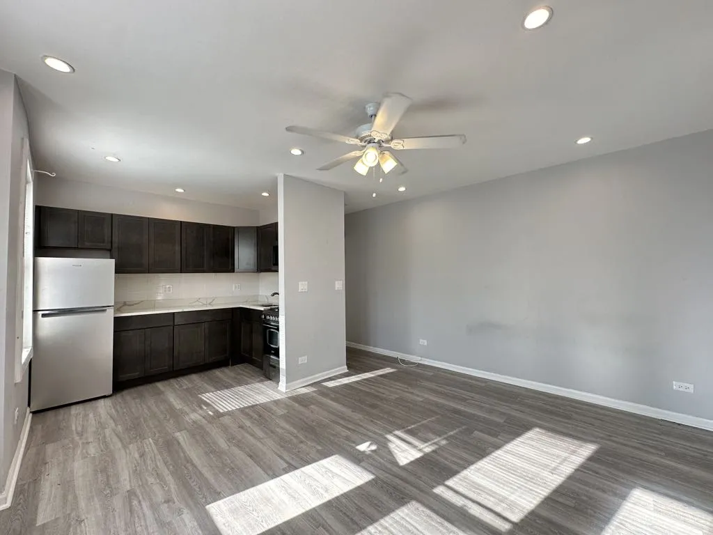 4735 N Beacon St, , 60640, USA 60640-unit#301-Chicago-IL