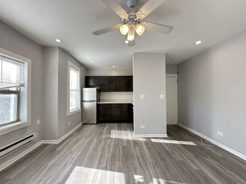 4735 N Beacon St, , 60640, USA 60640-unit#301-Chicago-IL