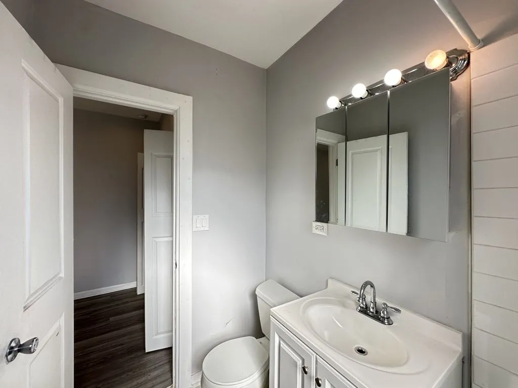 4735 N Beacon St, , 60640, USA 60640-unit#301-Chicago-IL