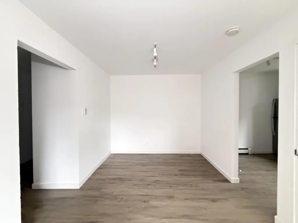 7621 N Sheridan Rd, ,  60626, USA 60626-unit#2H-Chicago-IL
