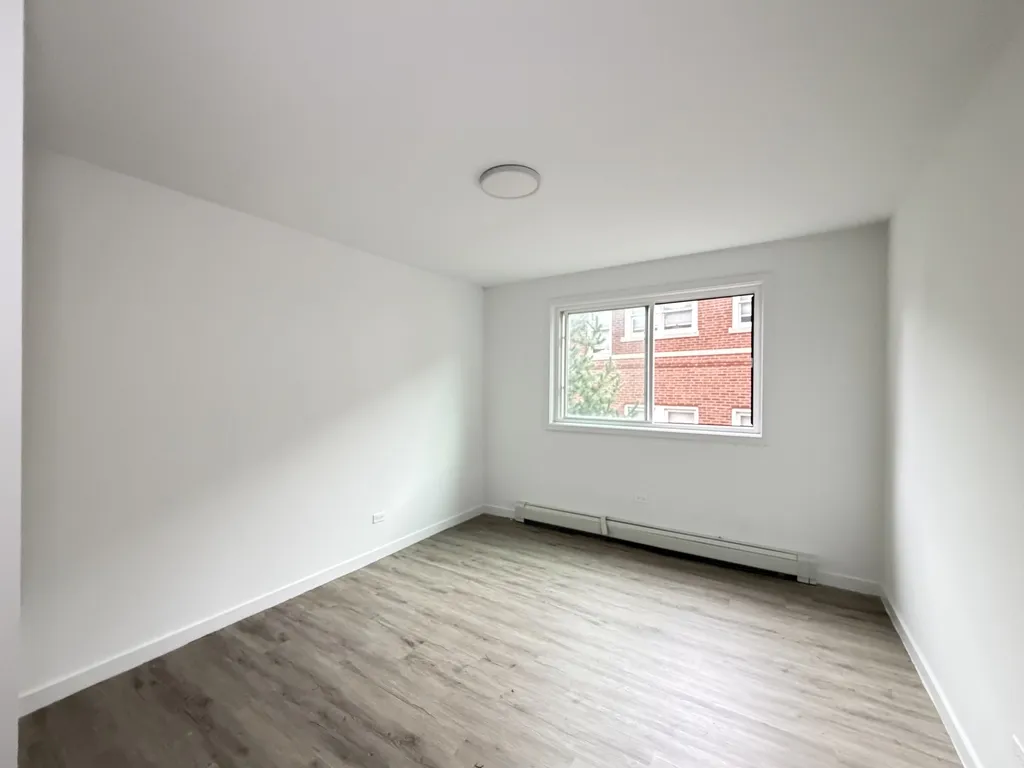 7621 N Sheridan Rd, ,  60626, USA 60626-unit#2H-Chicago-IL