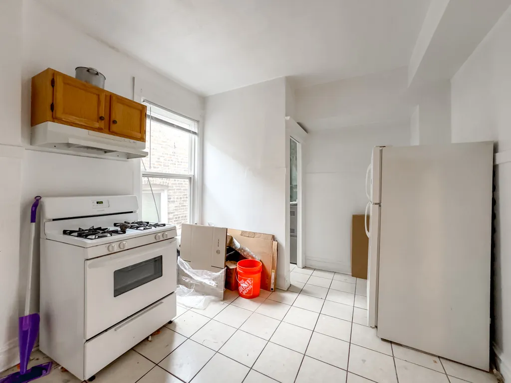 5000 N Sawyer Ave, ,  60625, USA 60625-unit#2E-Chicago-IL