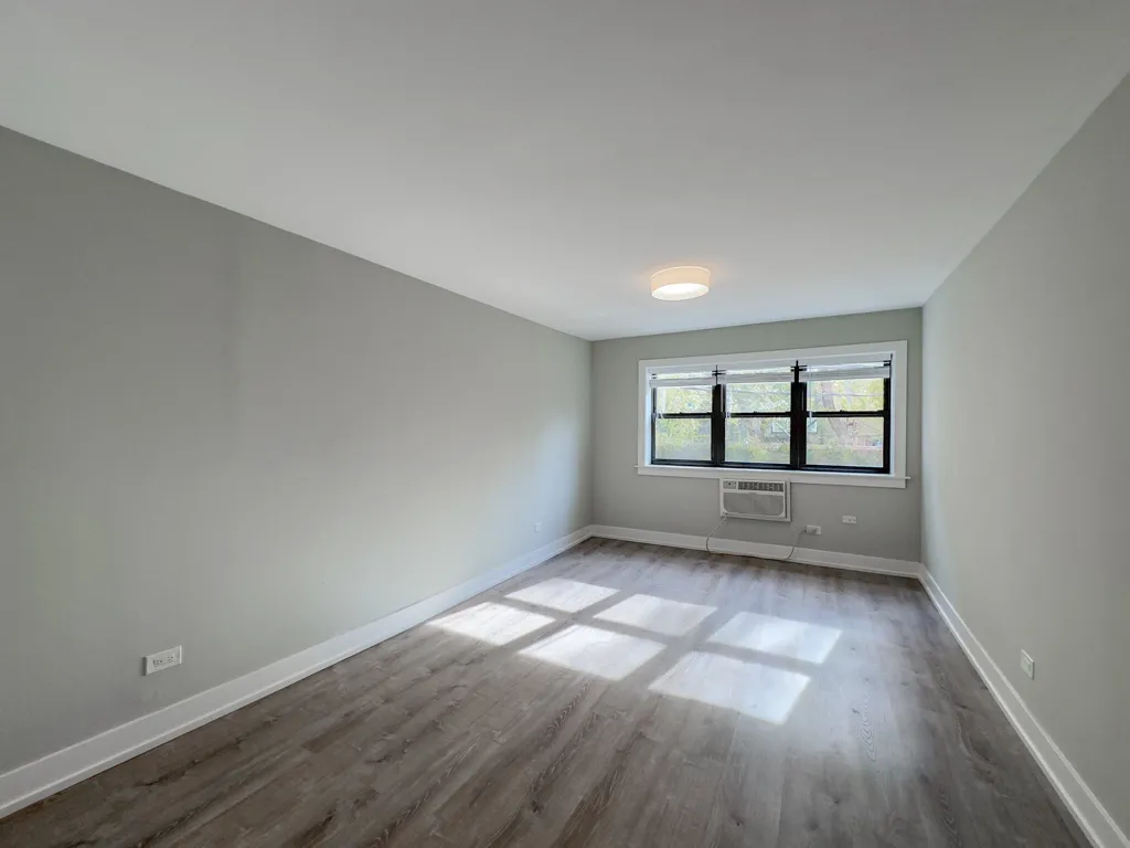 445 W Barry Ave, ,  60657, USA 60657-unit#225-Chicago-IL