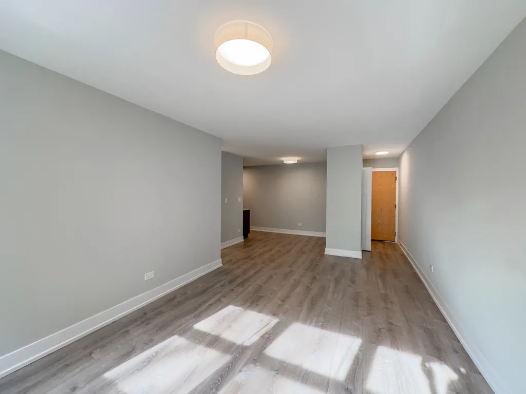 445 W Barry Ave, ,  60657, USA 60657-unit#225-Chicago-IL