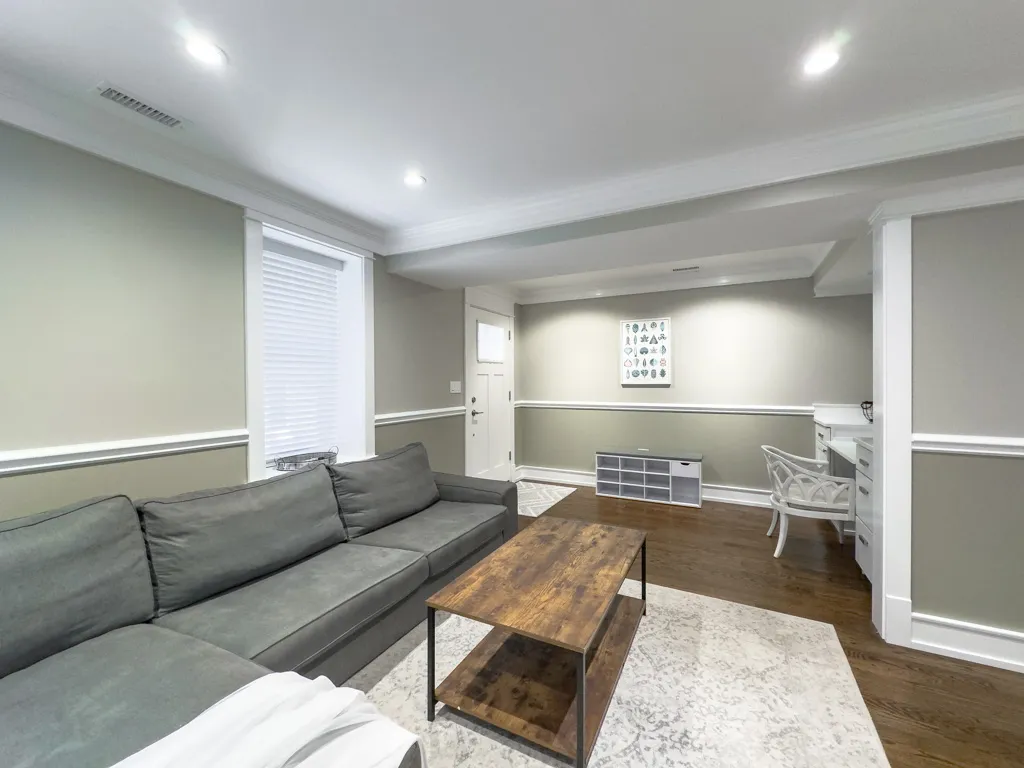 3453 N Hoyne Ave, ,  60618, USA 60618-unit#G-Chicago-IL