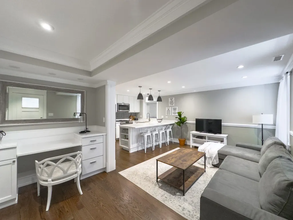 3453 N Hoyne Ave, ,  60618, USA 60618-unit#G-Chicago-IL