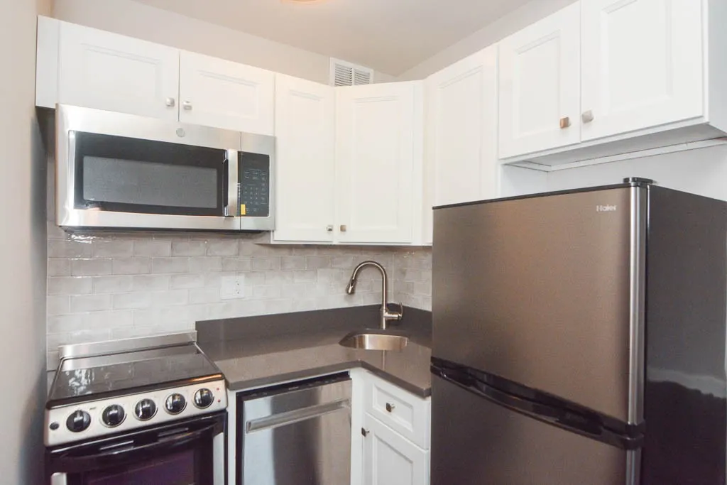 640 W Wrightwood Ave, ,  60614, USA 60614-unit#301-Chicago-IL