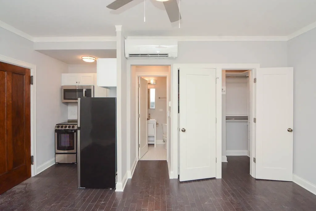 640 W Wrightwood Ave, ,  60614, USA 60614-unit#301-Chicago-IL