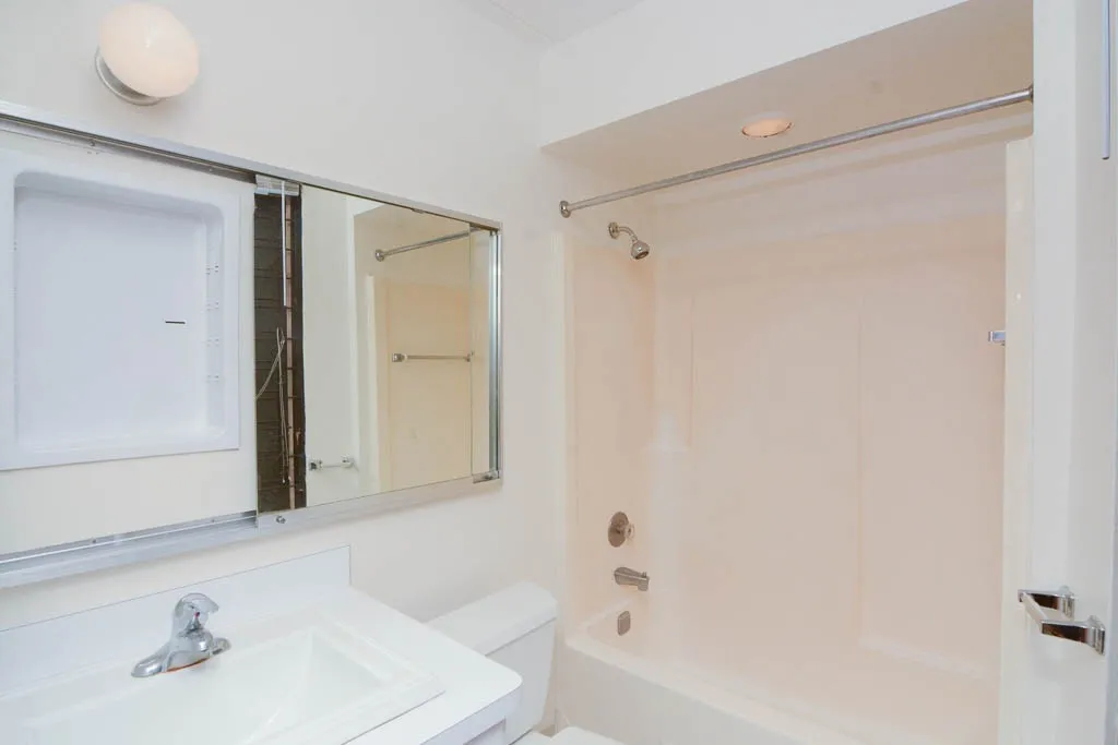 622 W Wellington Ave, , 60657, USA 60657-unit#G-Chicago-IL