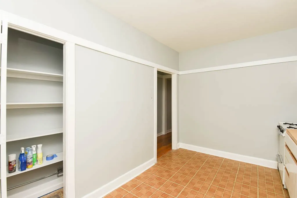 726 W Roscoe St, ,  60657, USA 60657-unit#2N-Chicago-IL