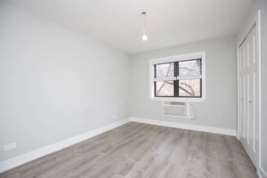 445 W Barry Ave, , 60657, USA 60657-unit#411-Chicago-IL