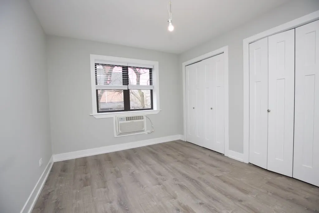 445 W Barry Ave, , 60657, USA 60657-unit#411-Chicago-IL