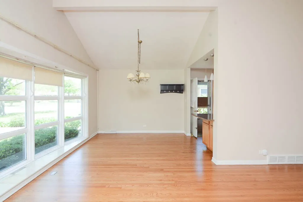 8117 Central Ave, Morton Grove, 60053, USA 60053-unit#SFH-Chicago-IL