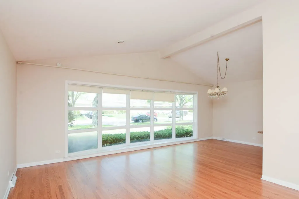 8117 Central Ave, Morton Grove, 60053, USA 60053-unit#SFH-Chicago-IL