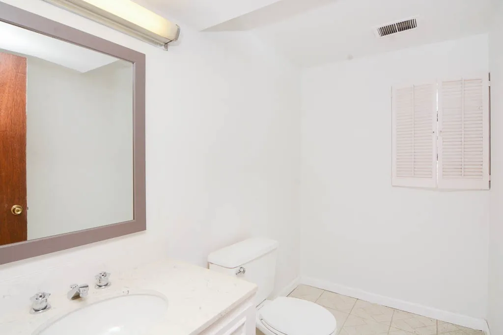 8117 Central Ave, Morton Grove, 60053, USA 60053-unit#SFH-Chicago-IL