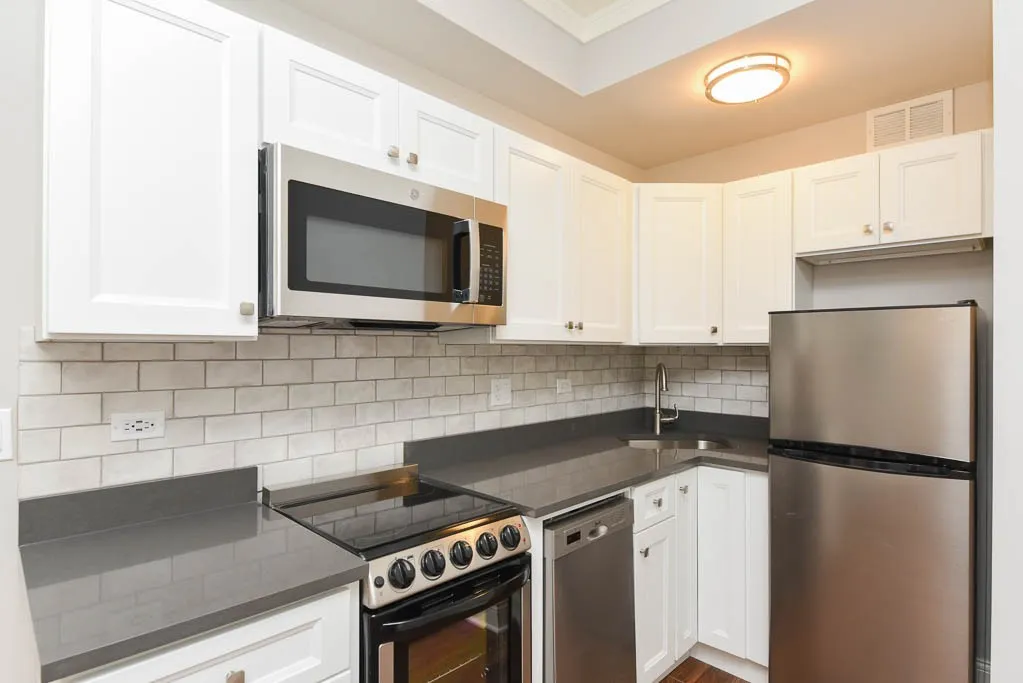 640 W Wrightwood Ave, ,  60614, USA 60614-unit#108-Chicago-IL
