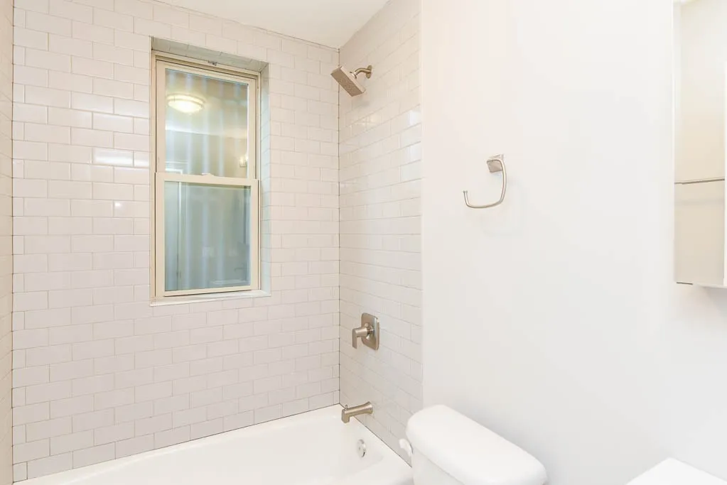 640 W Wrightwood Ave, ,  60614, USA 60614-unit#109-Chicago-IL