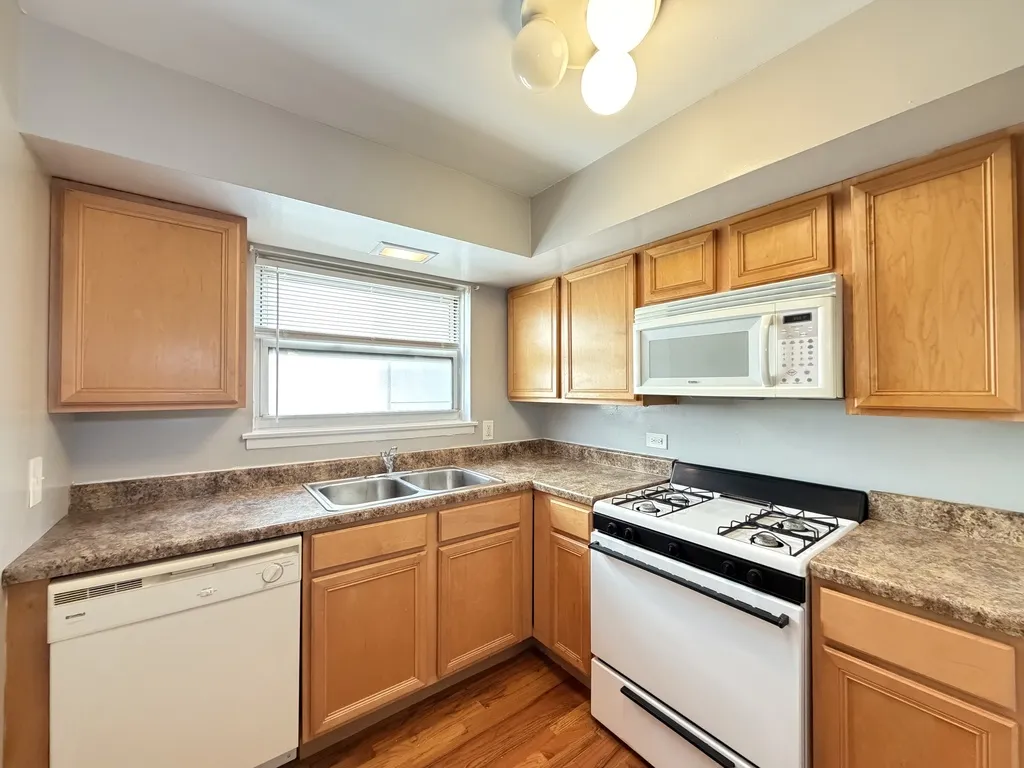 6415 N Sheridan Rd, , 60626, USA 60626-unit#306-Chicago-IL