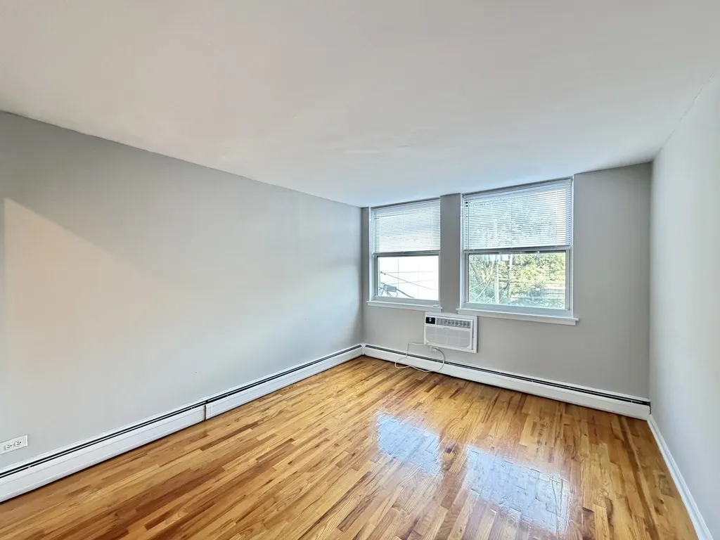 6415 N Sheridan Rd, , 60626, USA 60626-unit#306-Chicago-IL