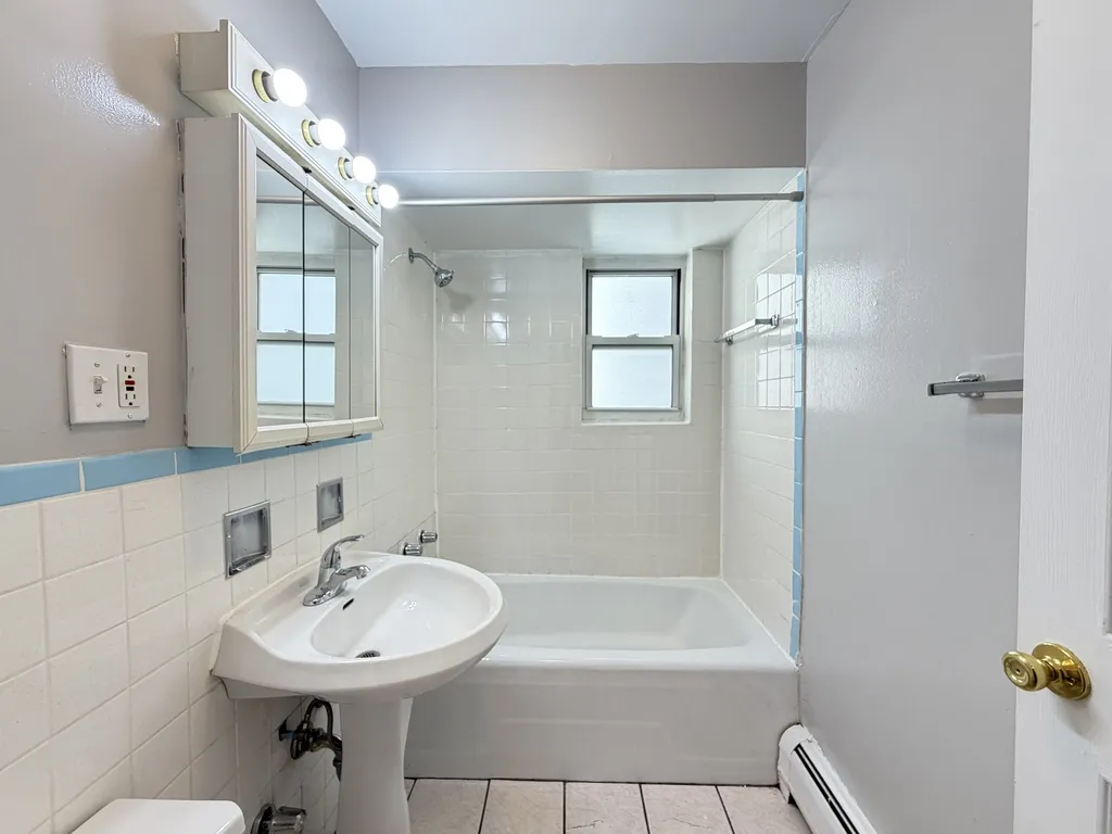 6415 N Sheridan Rd, , 60626, USA 60626-unit#306-Chicago-IL