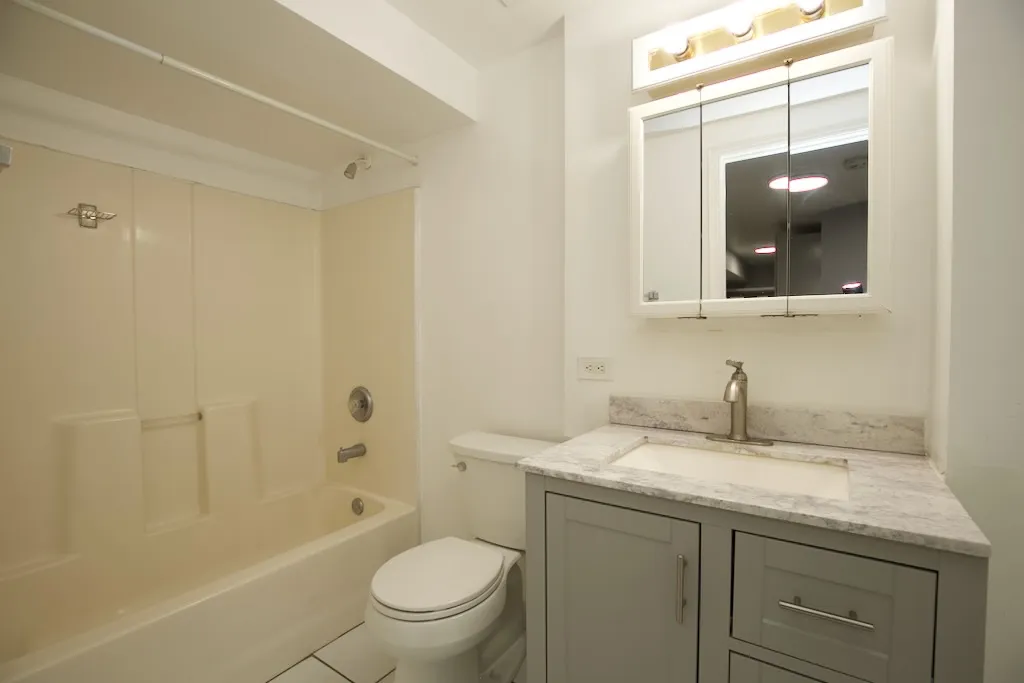 4400 N Racine Ave, ,  60640, USA 60640-unit#G-Chicago-IL