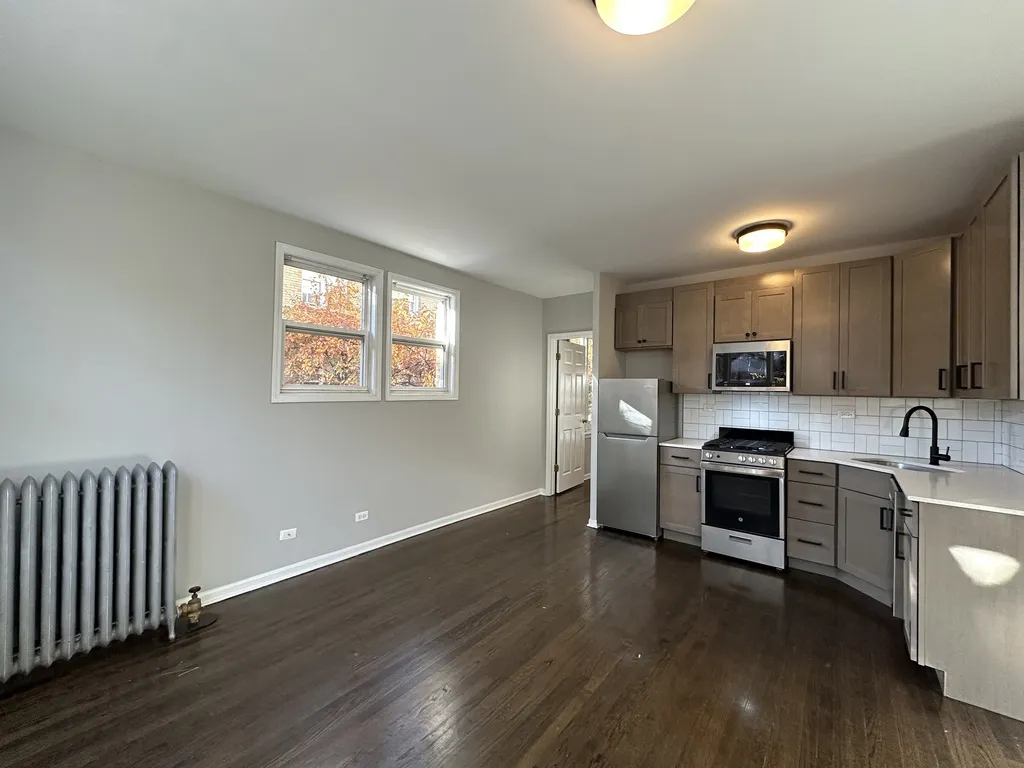 910 W Dakin St, ,  60613, USA 60613-unit#101-Chicago-IL