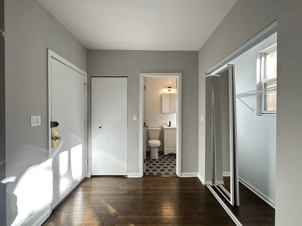 910 W Dakin St, ,  60613, USA 60613-unit#101-Chicago-IL