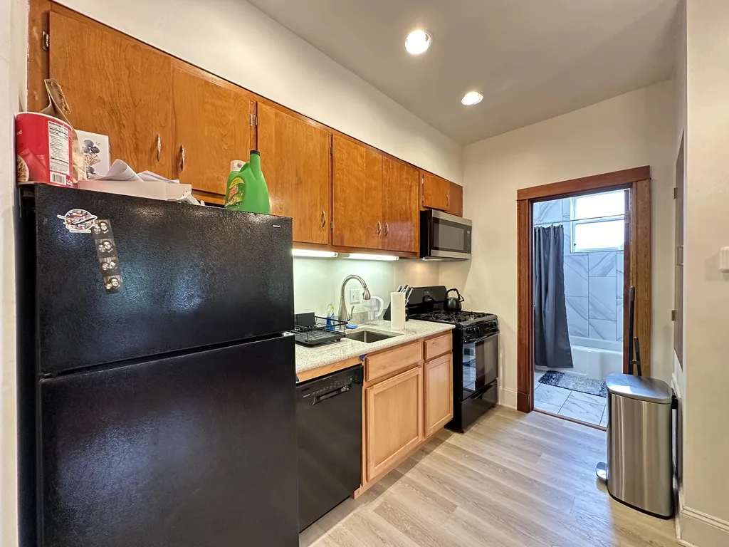 2821 W Shakespeare Ave, ,  60647, USA 60647-unit#2F-Chicago-IL