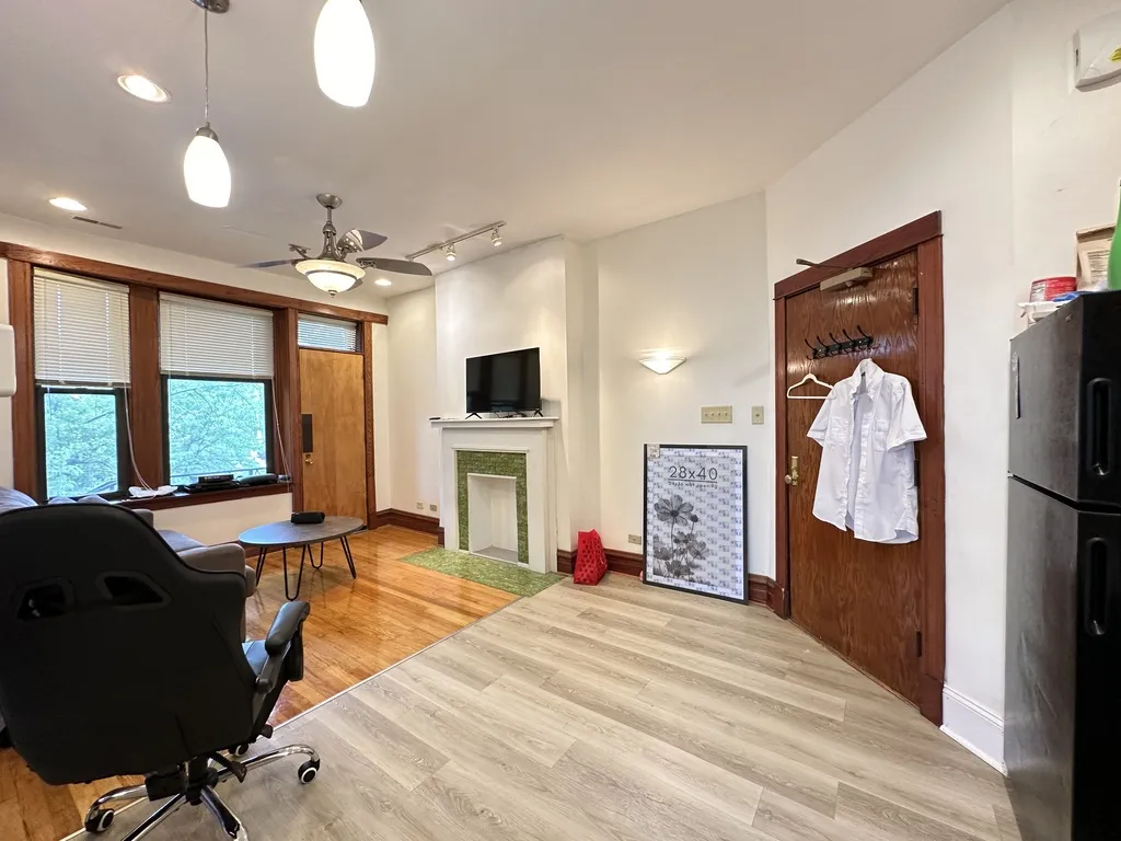 2821 W Shakespeare Ave, ,  60647, USA 60647-unit#2F-Chicago-IL