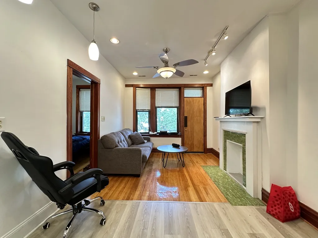 2821 W Shakespeare Ave, ,  60647, USA 60647-unit#2F-Chicago-IL