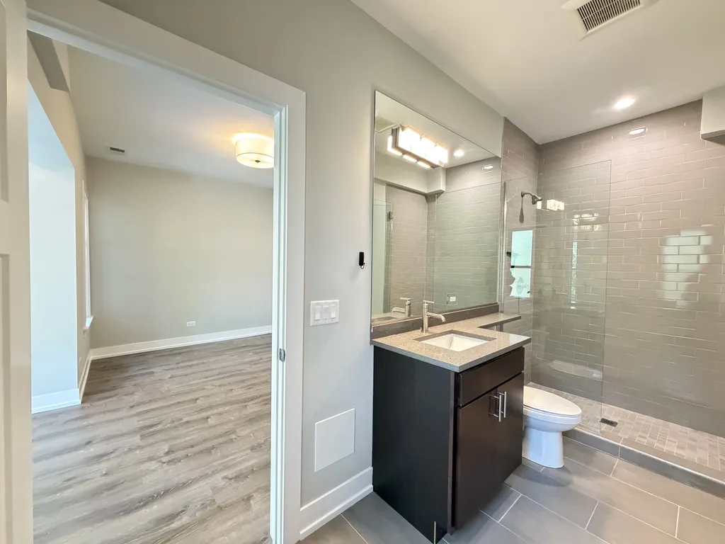 1134 Maple Ave, ,  60202, USA 60202-unit#3-Evanston-IL