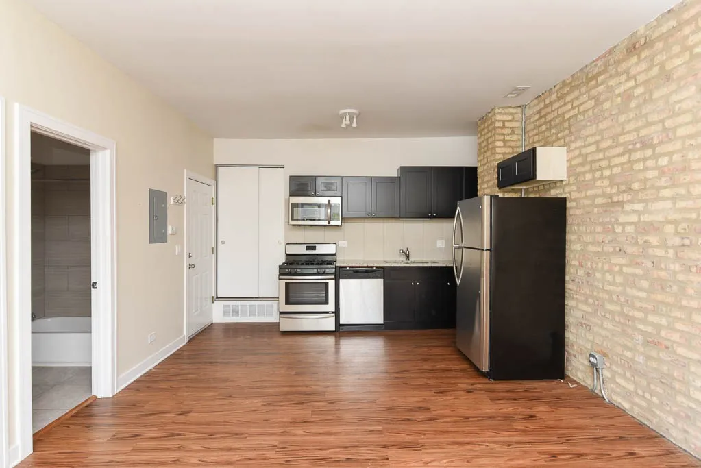 3550 W Lawrence Ave, , 60625, USA 60625-unit#2S-Chicago-IL
