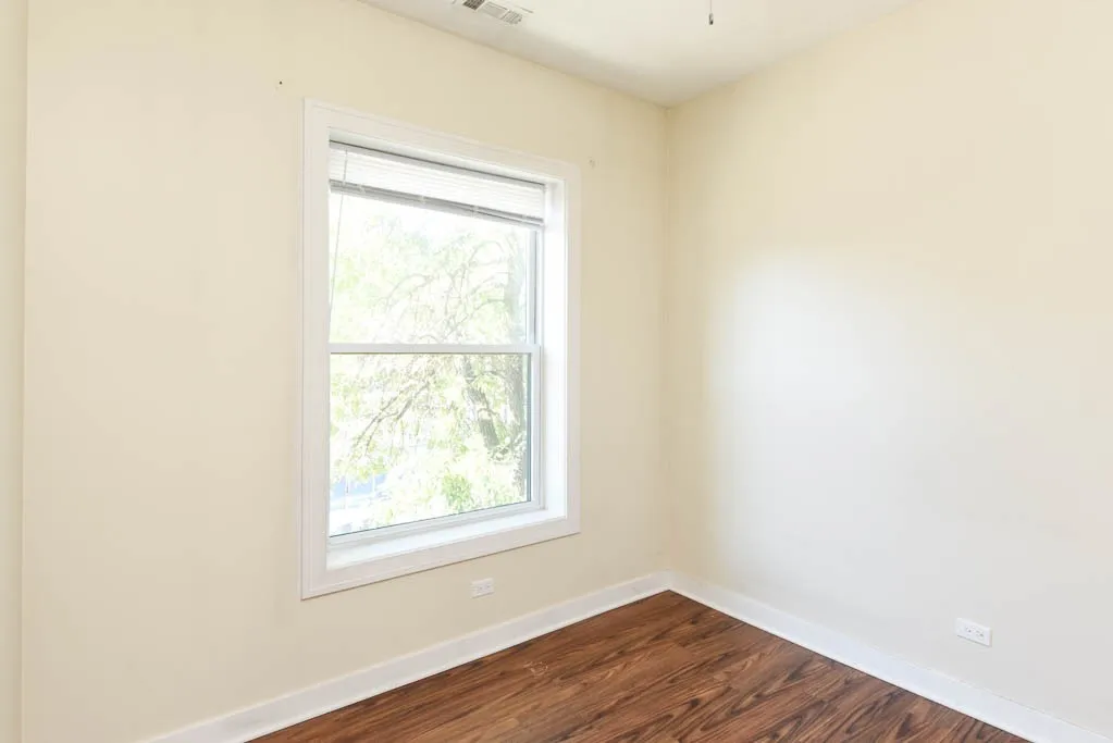 3550 W Lawrence Ave, , 60625, USA 60625-unit#2S-Chicago-IL