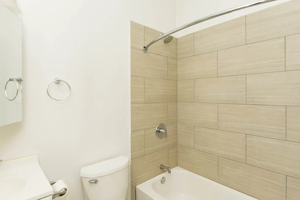 3550 W Lawrence Ave, , 60625, USA 60625-unit#2S-Chicago-IL