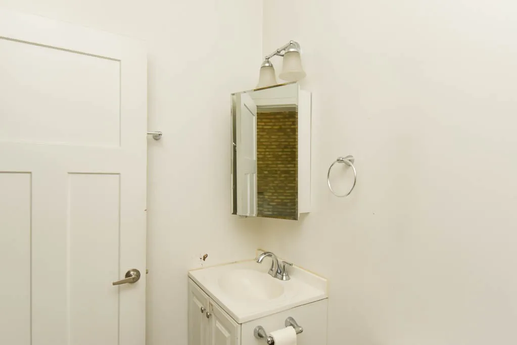3550 W Lawrence Ave, , 60625, USA 60625-unit#2S-Chicago-IL