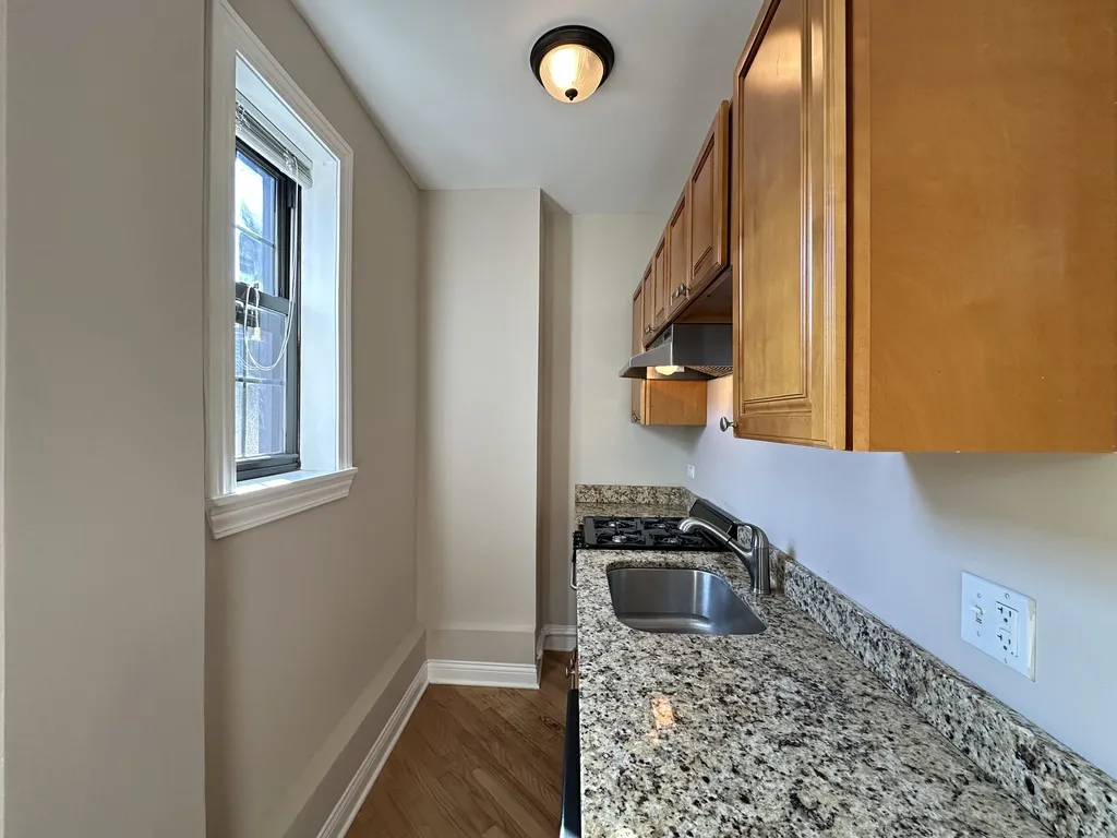 896 Green Bay Rd, , 60093, USA 60093-unit#A20-Winnetka-IL