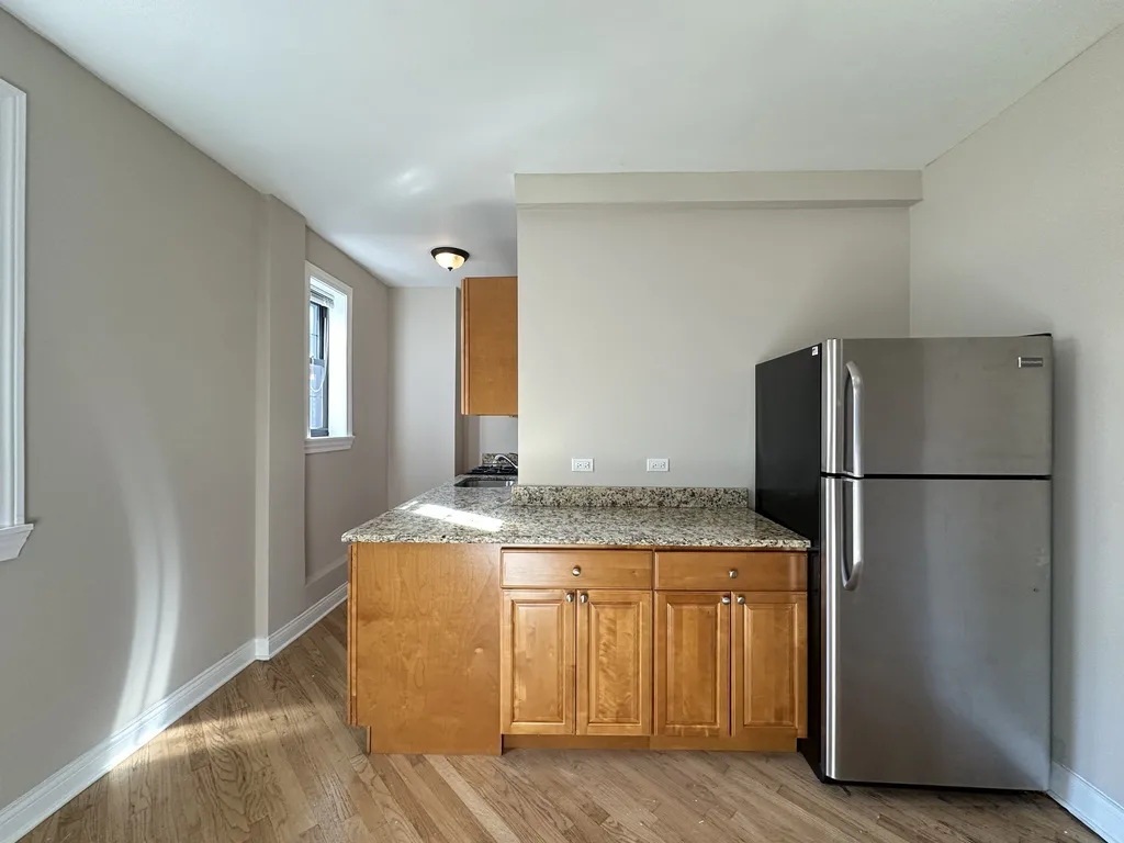 896 Green Bay Rd, , 60093, USA 60093-unit#A20-Winnetka-IL