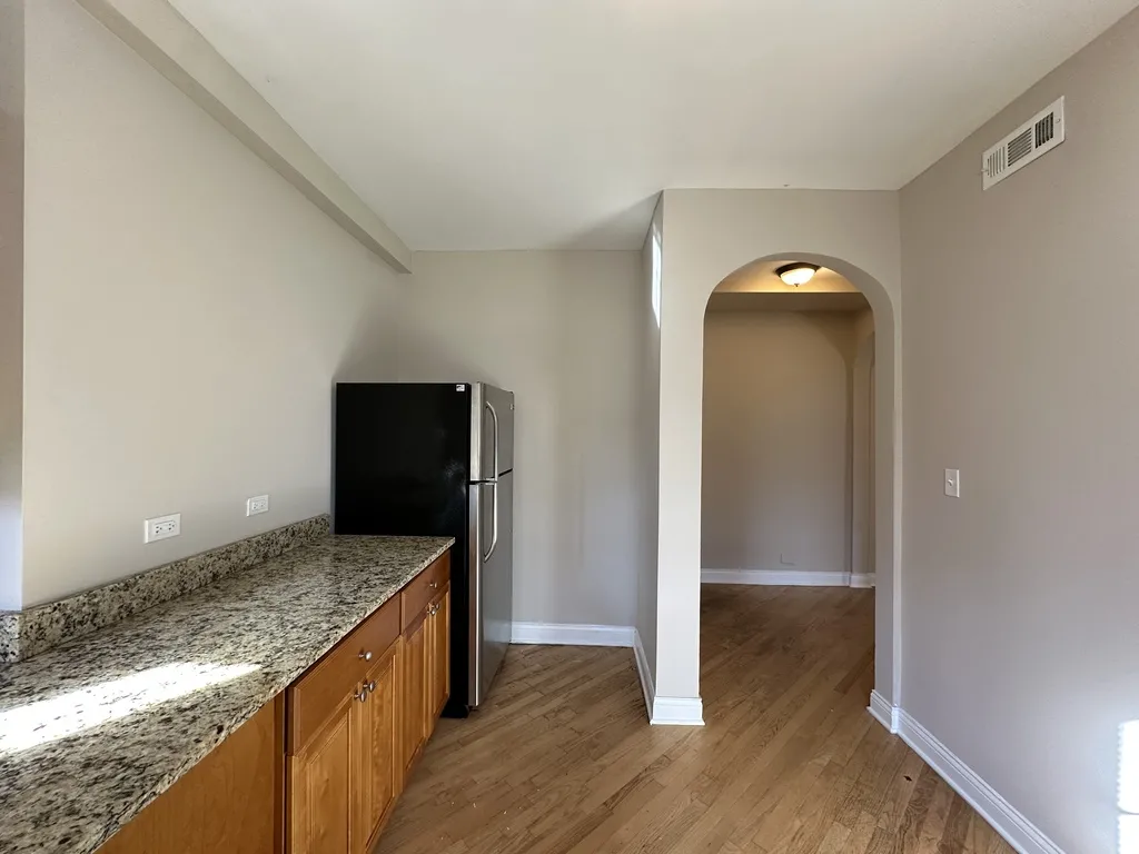 896 Green Bay Rd, , 60093, USA 60093-unit#A20-Winnetka-IL