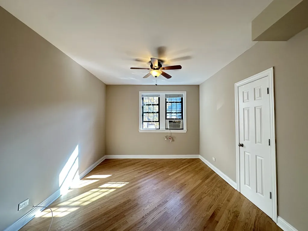 896 Green Bay Rd, , 60093, USA 60093-unit#A20-Winnetka-IL