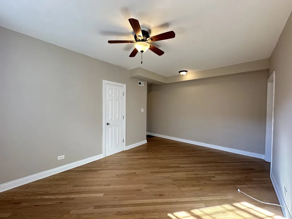 896 Green Bay Rd, , 60093, USA 60093-unit#A20-Winnetka-IL