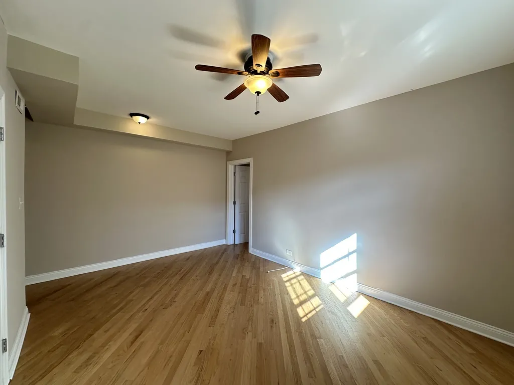 896 Green Bay Rd, , 60093, USA 60093-unit#A20-Winnetka-IL